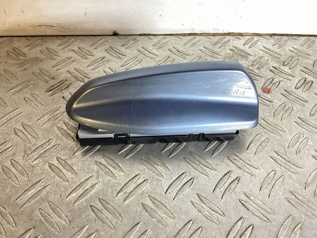 Antenn (GPS-antenn) – Volvo S90, V90 (2016-)