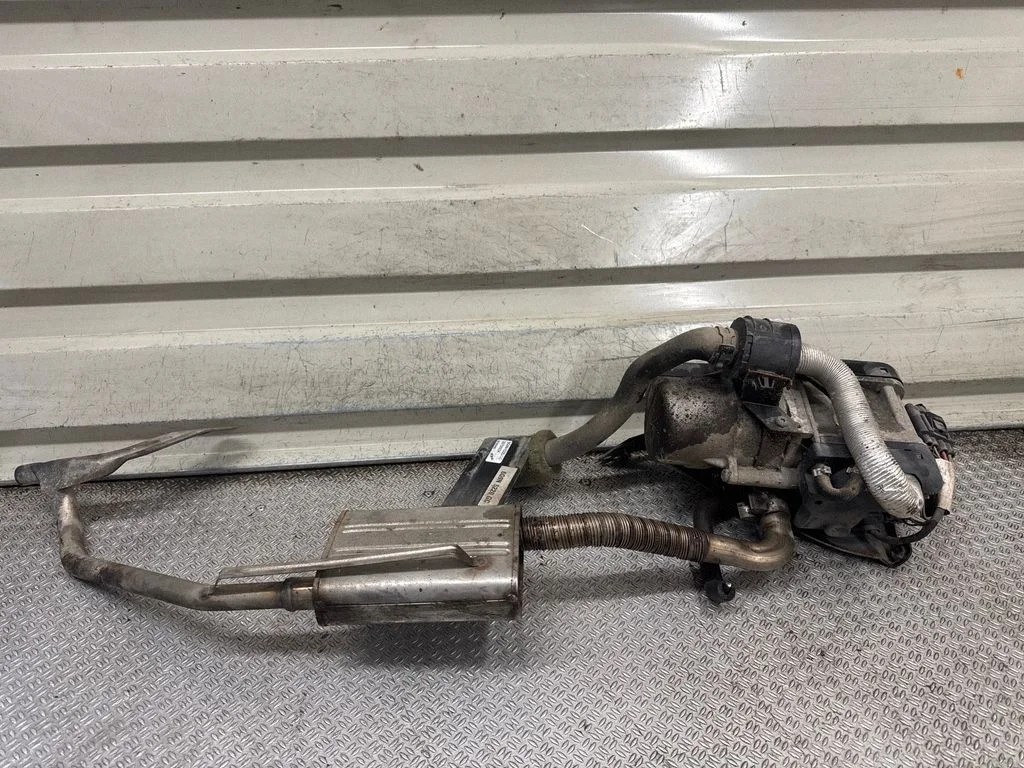 Auxiliary pre-heater (Webasto) 6G9N18K463