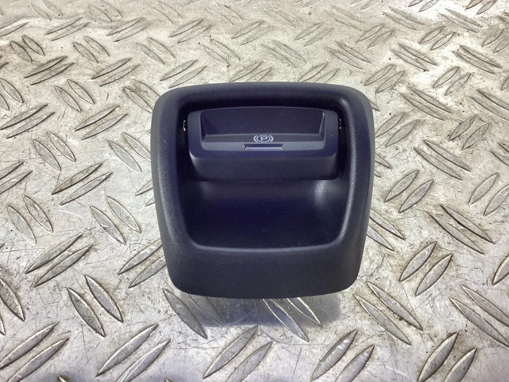 Hand parking brake switch – Porsche 911 991 (2011-2019)