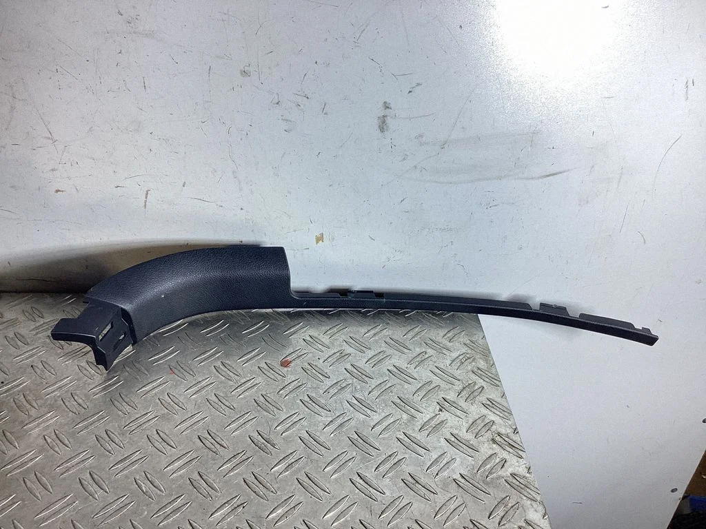 Other sill/pillar trim element – Lexus GS 250 350 300H 450H (2013-)