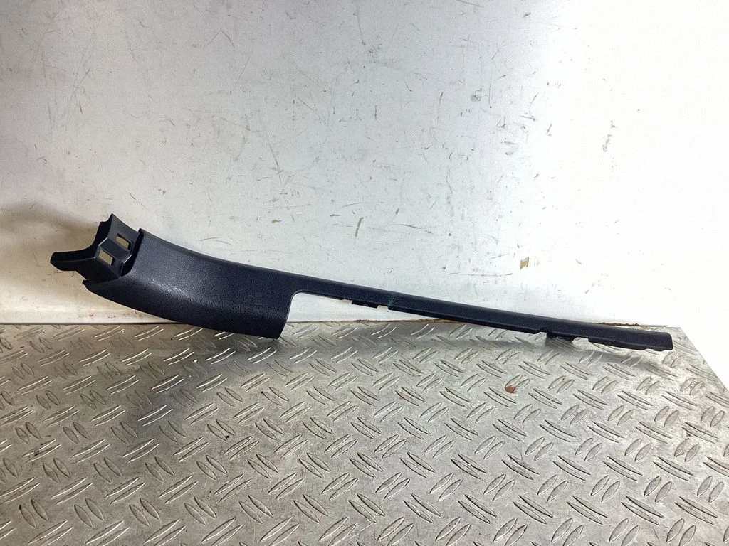 Other sill/pillar trim element – Lexus GS 250 350 300H 450H (2013-)