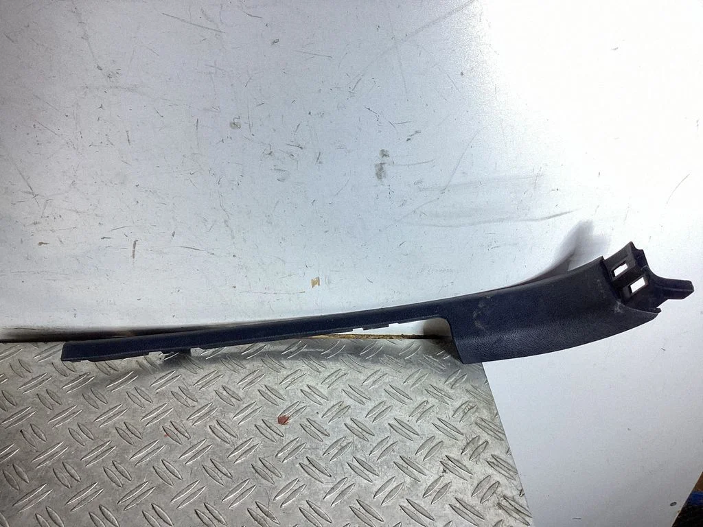Other sill/pillar trim element – Lexus GS 250 350 300H 450H (2013-)