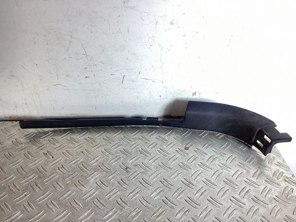 Other sill/pillar trim element – Lexus GS 250 350 300H 450H (2013-)