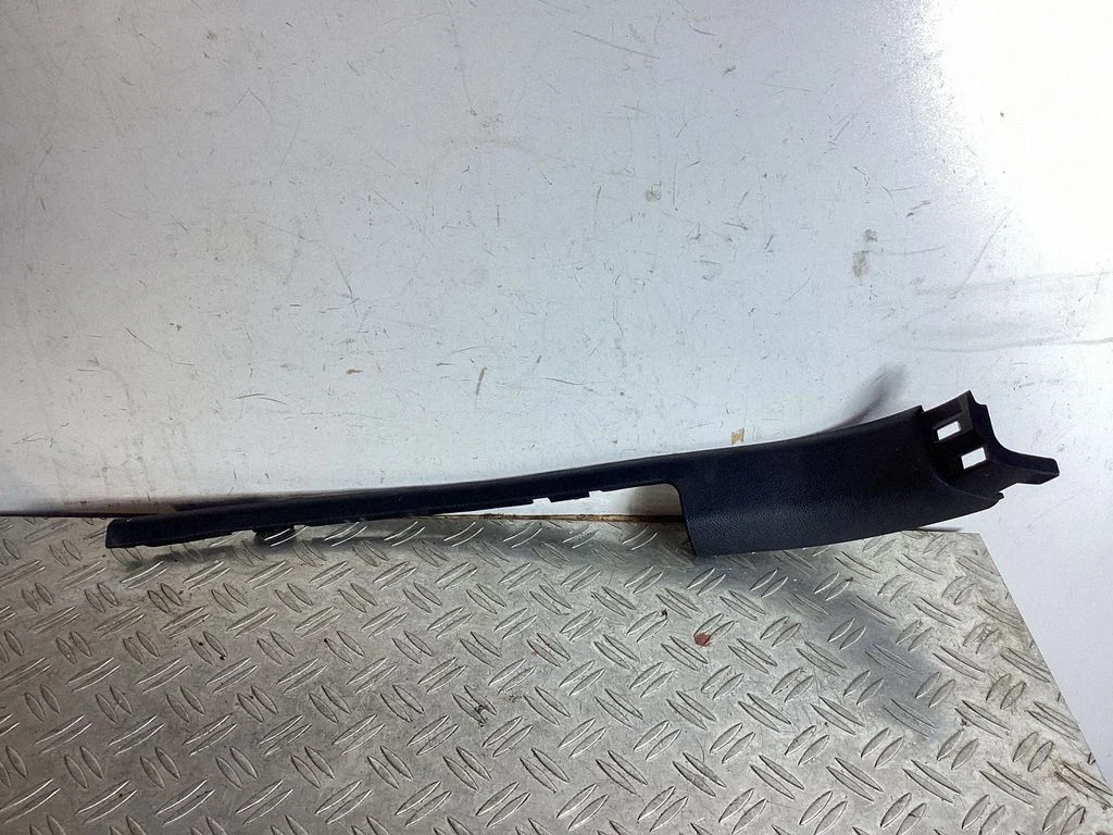 Other sill/pillar trim element – Lexus GS 250 350 300H 450H (2013-)