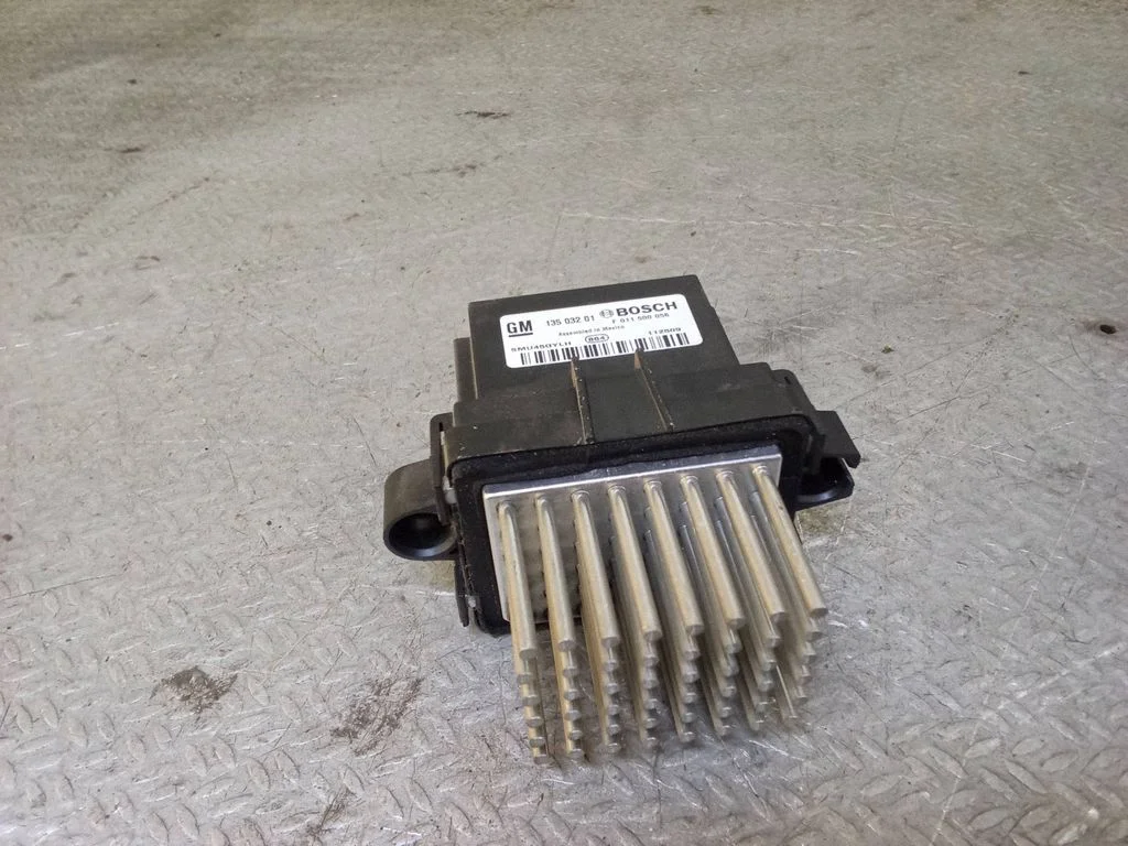 Heater blower motor/fan resistor 13503201