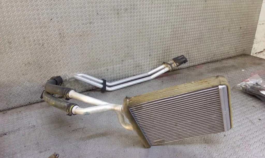 Heater blower radiator