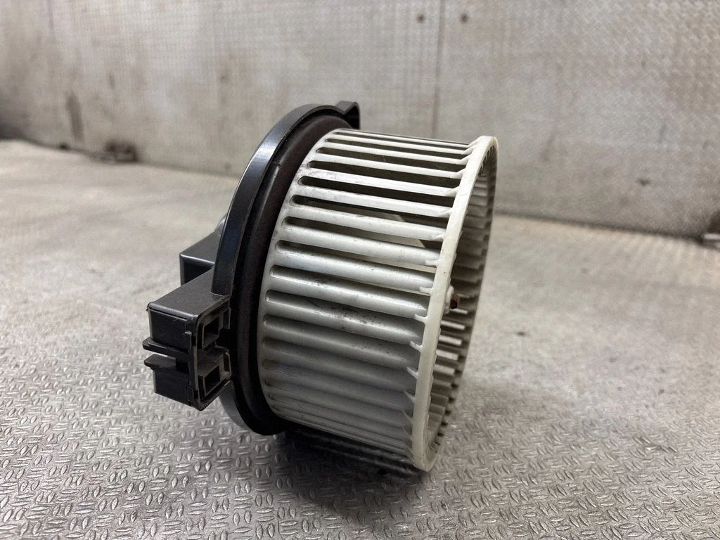 Heater fan/blower 8727000700