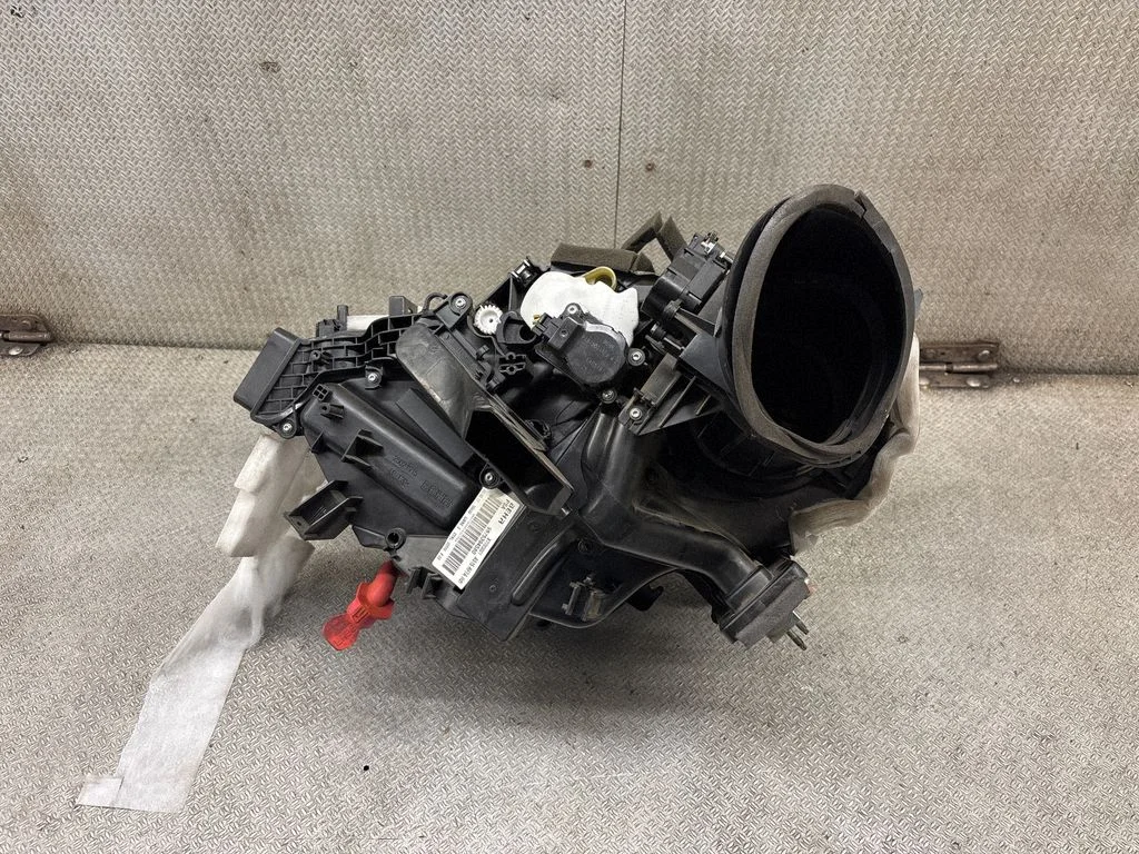 Interior heater climate box assembly 9675394580
