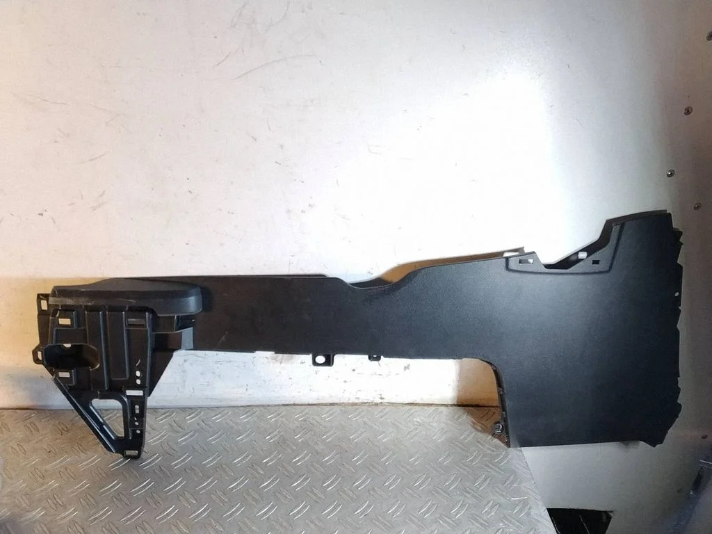 Other center console (tunnel) element 5891260120