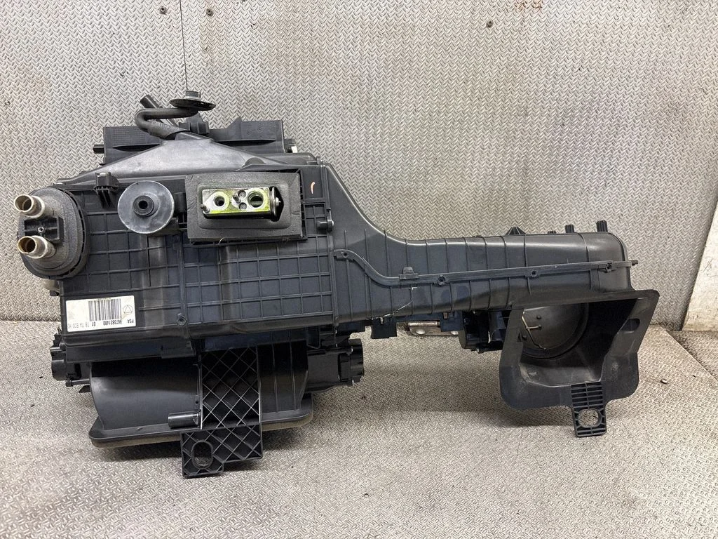Interior heater climate box assembly 9673831480
