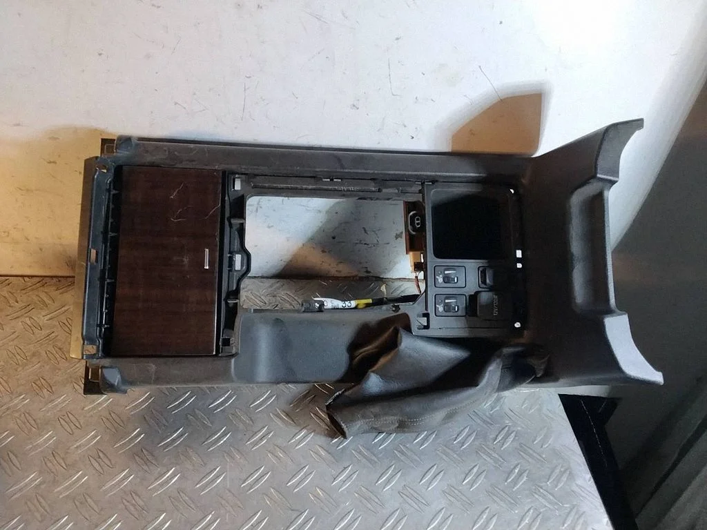 Other center console (tunnel) element 1A8A1030G