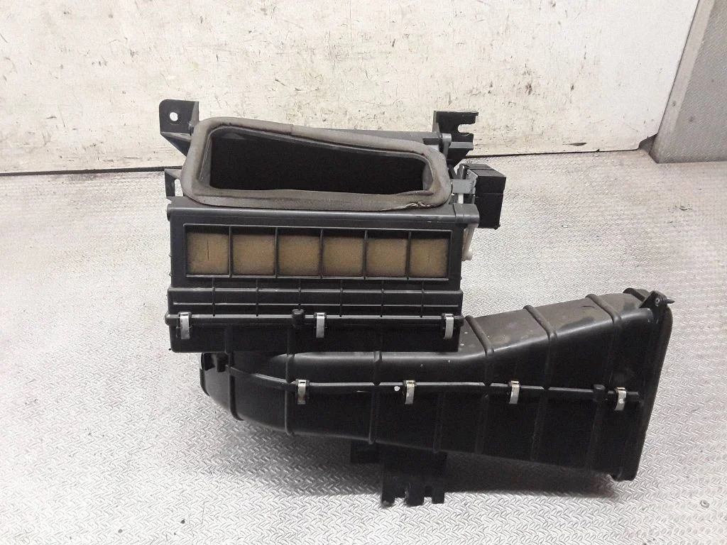 Interior heater climate box assembly housing