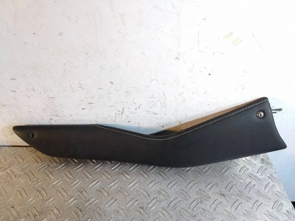 Other center console (tunnel) element 5883478020