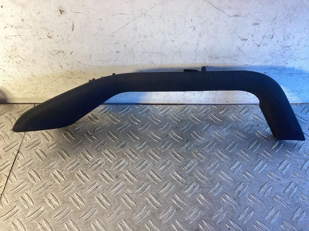 Other center console (tunnel) element AH2218448A