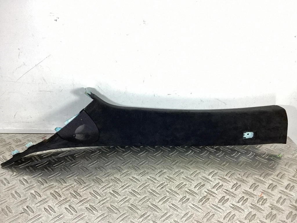 Muu läviste/piilarite katte osa – Tesla Model S (2012-)