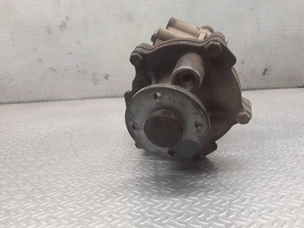 Water pump – Mitsubishi Outlander (2007-2012)