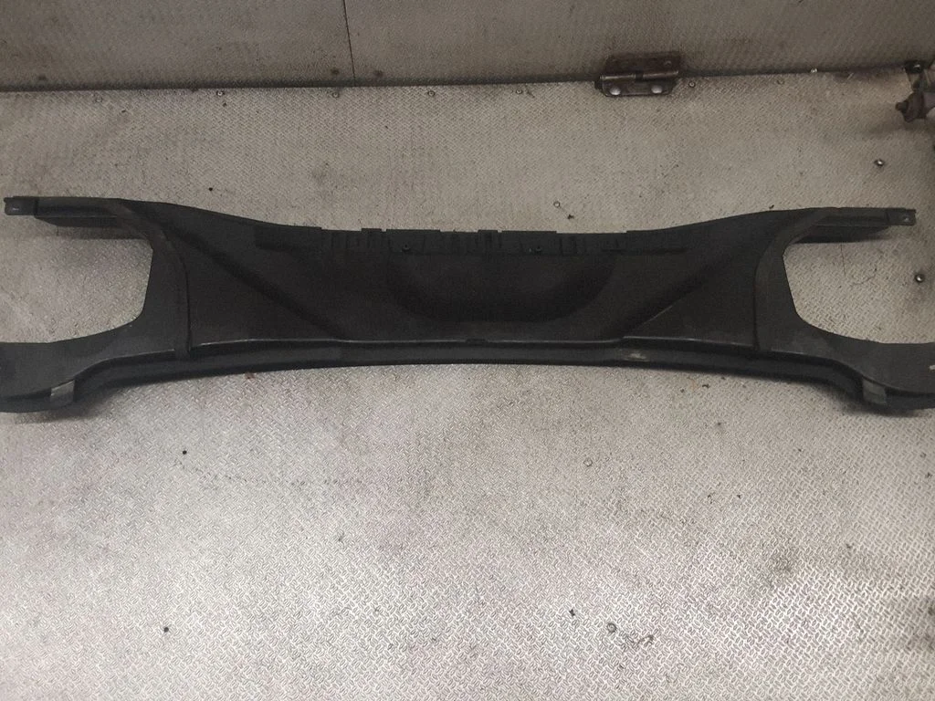 Salongi õhufiltri raam (osa) – BMW 3-seeria E90 E91 (2005-2012)