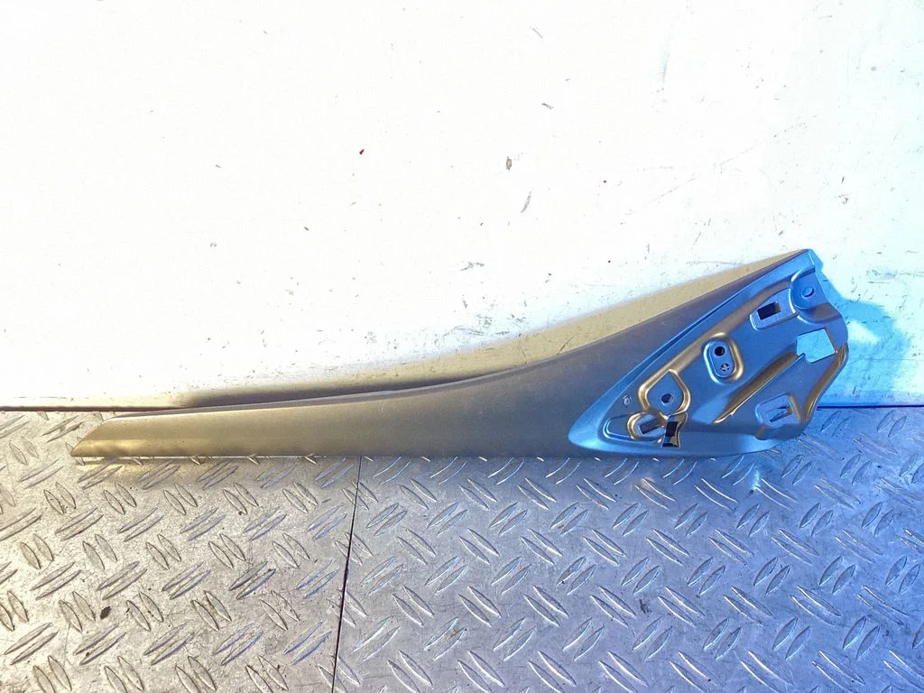 Muu keskkonsooli (tunneli) osa – Lexus IS III XE30 (2013-2020)