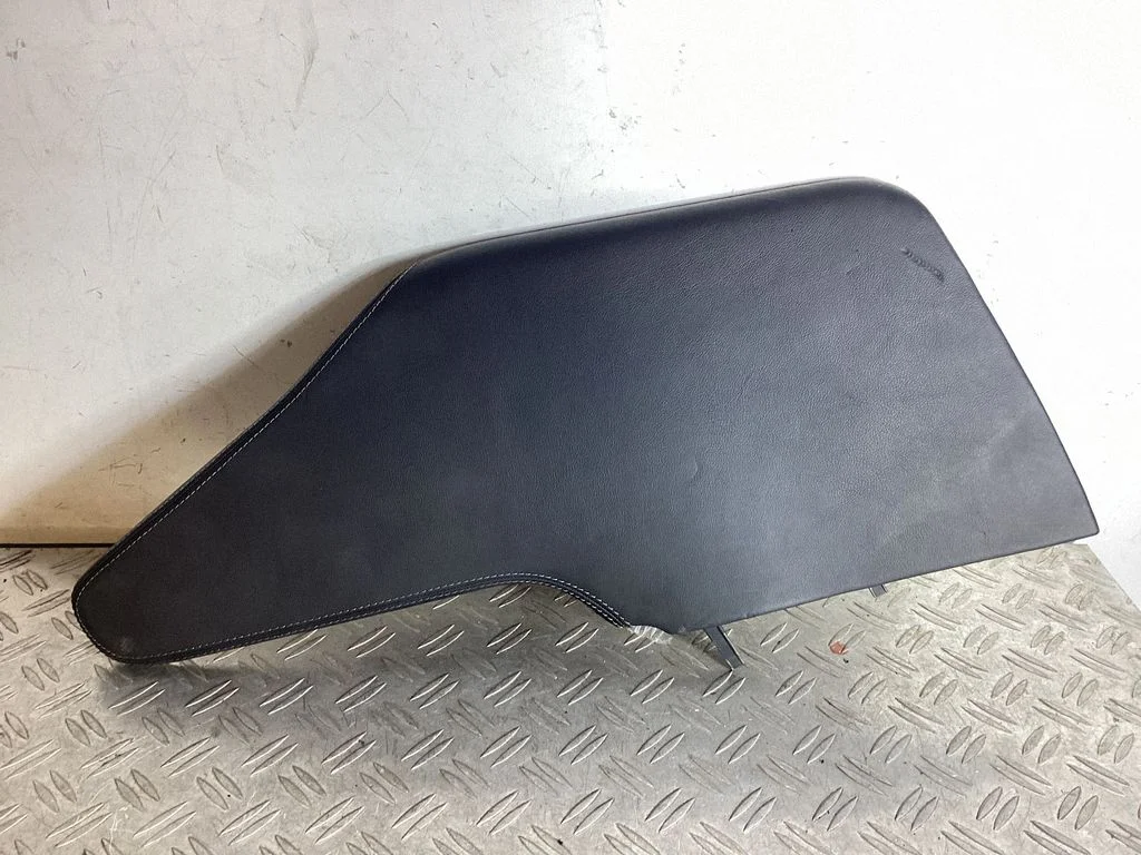 Other center console (tunnel) element 5893850020