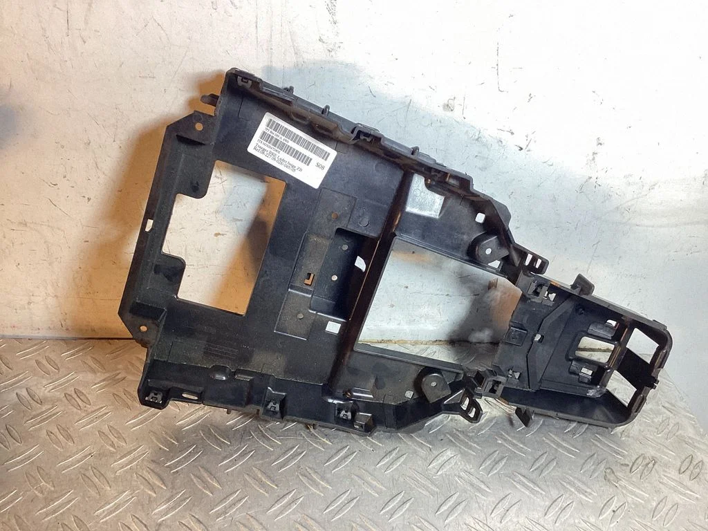 Other center console (tunnel) element 7P5864089A