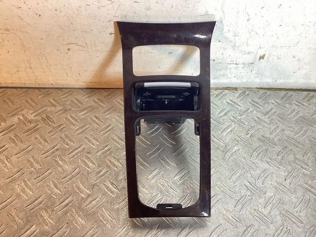 Other center console (tunnel) element 7P5863324B