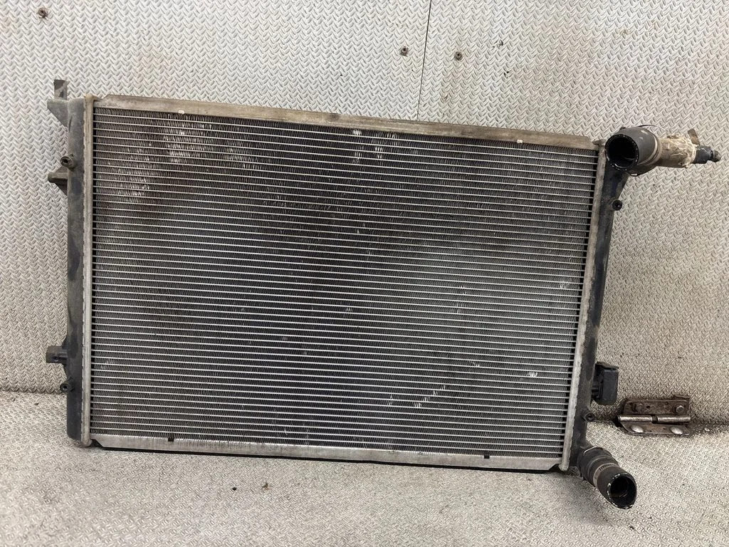 Coolant radiator 579912281213