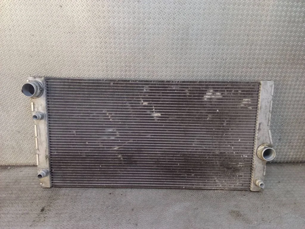Coolant radiator 1711756258601