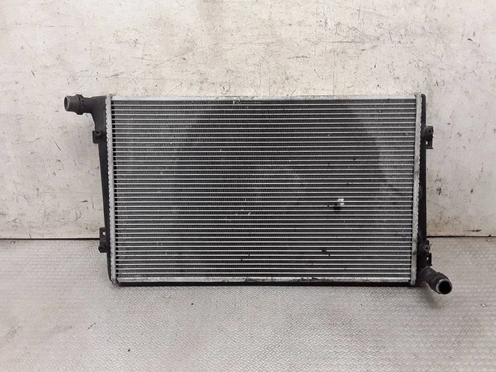 Dzesēšanas šķidruma radiators
