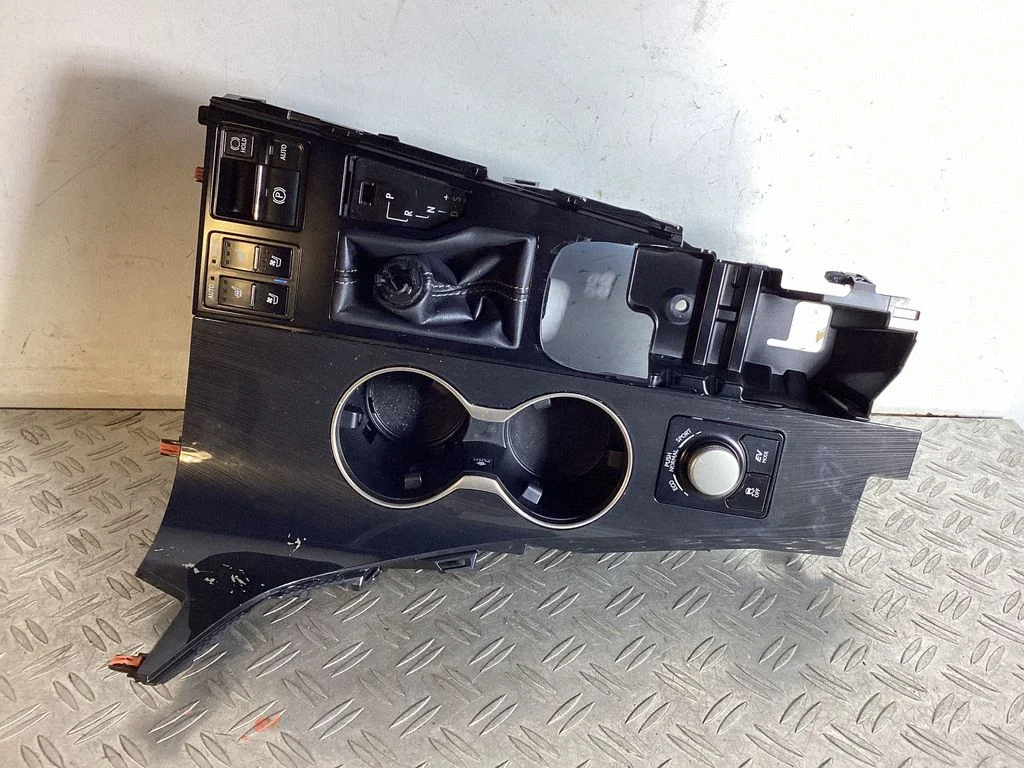 Other center console (tunnel) element 5880448530