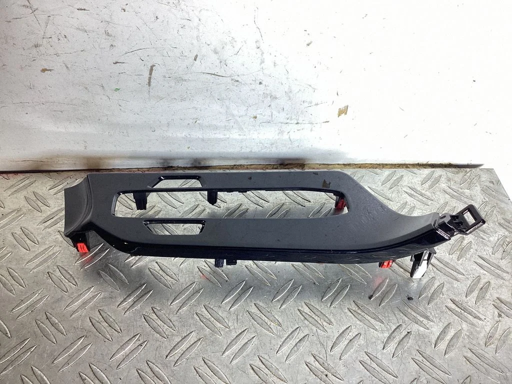 Other center console (tunnel) element – Lexus NX (2021-)