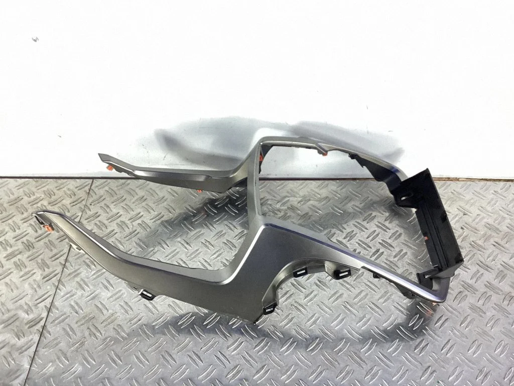 Other center console (tunnel) element – Lexus NX (2014-2021)