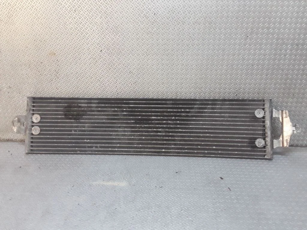 Käigukasti õliradiaator – Volkswagen Touareg I (2002-2010)