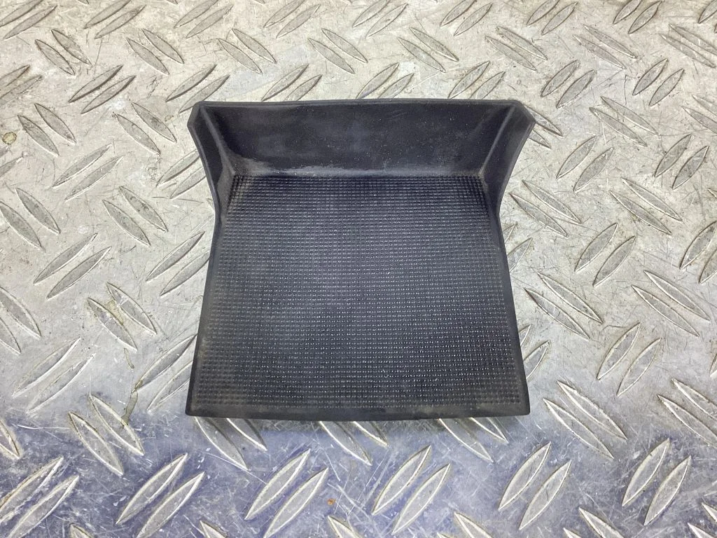Other center console (tunnel) element 99755354301