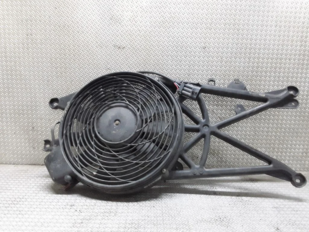 Air conditioning (A/C) fan (condenser) – Opel Meriva A (2003-2010)