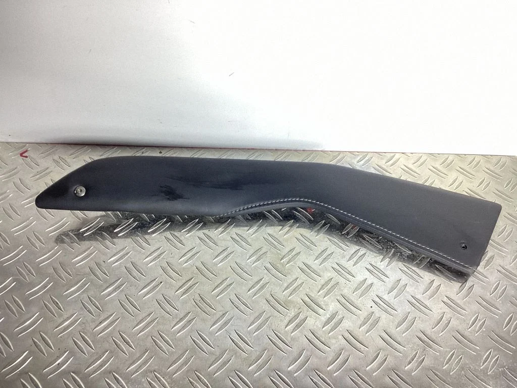 Other center console (tunnel) element – Lexus NX (2014-2021)