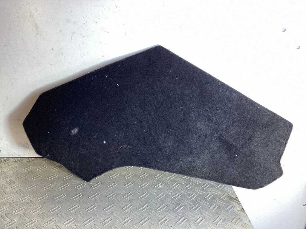 Other center console (tunnel) element – Tesla Model Y (2020-)