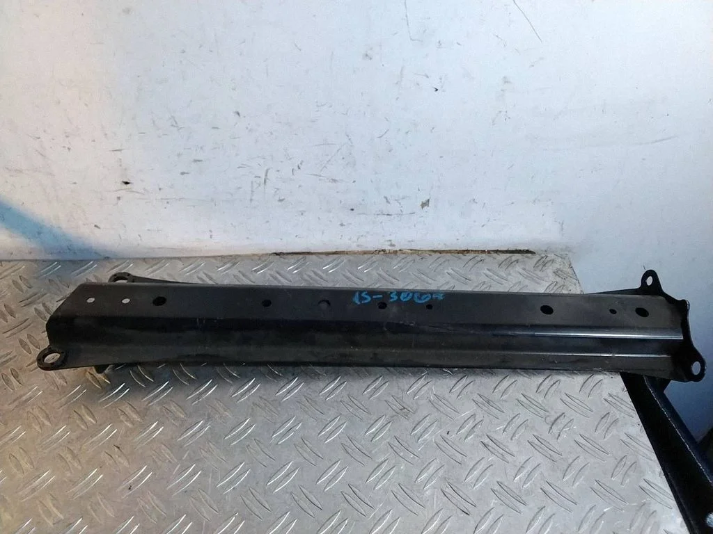 Other front suspension part – Lexus IS III XE30 (2013-2020)