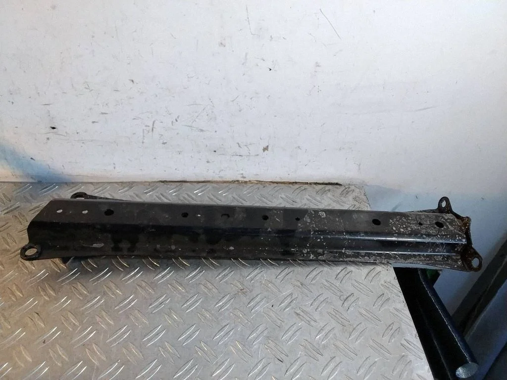 Other front suspension part – Lexus IS III XE30 (2013-2020)