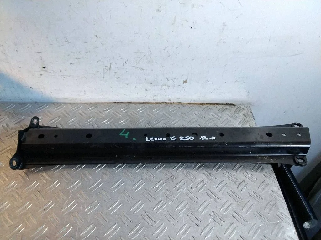 Other front suspension part – Lexus IS III XE30 (2013-2020)