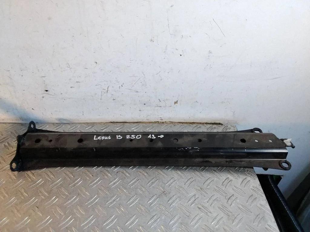 Other front suspension part – Lexus IS III XE30 (2013-2020)