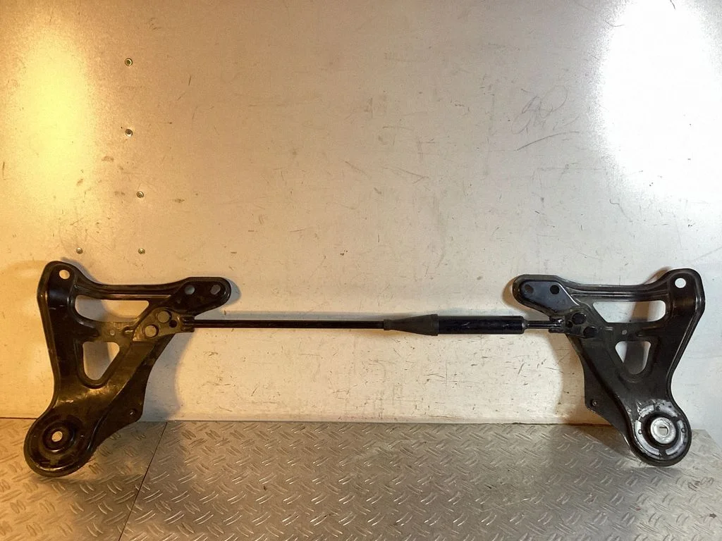 Other front suspension part – Lexus RX 450H (2016-)
