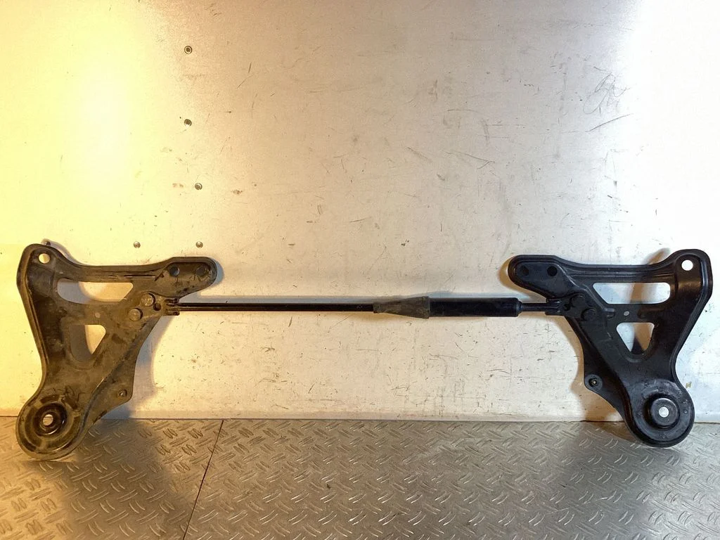 Other front suspension part – Lexus RX 450H (2016-)