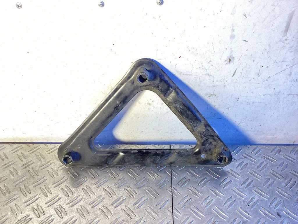 Other front suspension part – Lexus IS III XE30 (2013-2020)