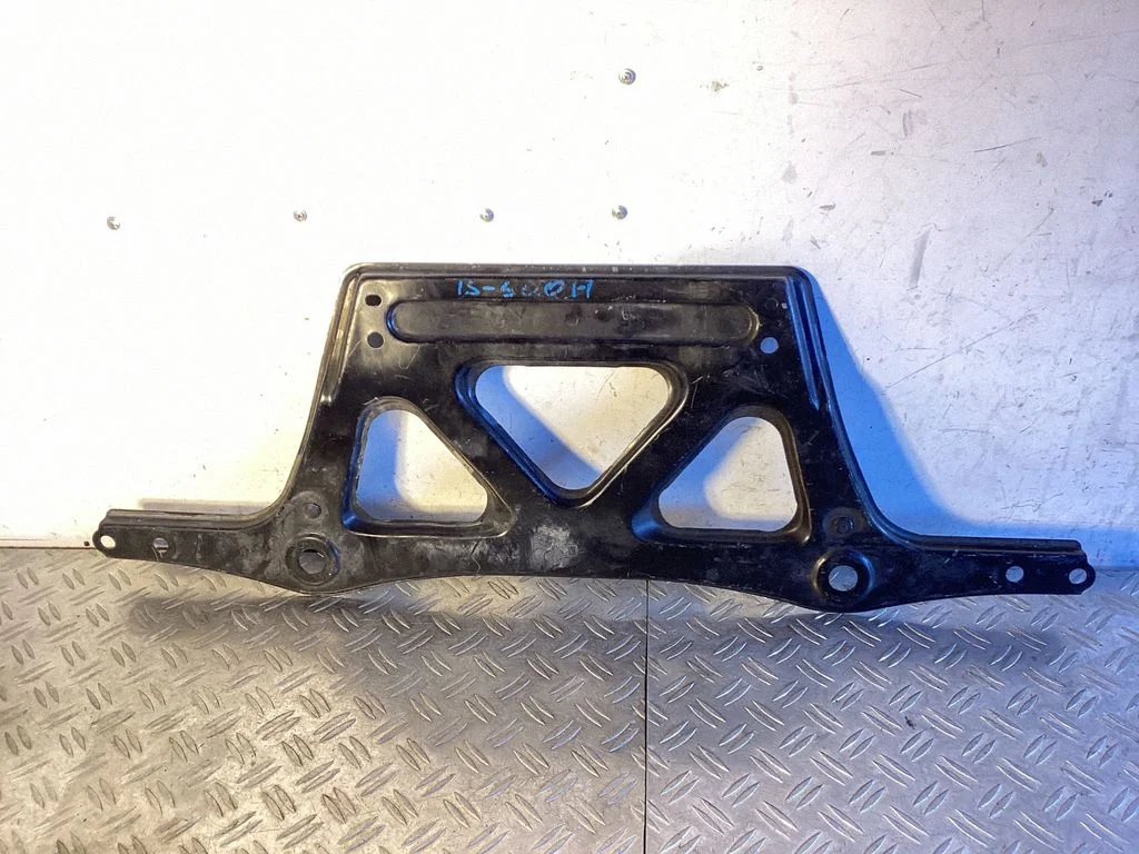 Other front suspension part – Lexus IS III XE30 (2013-2020)