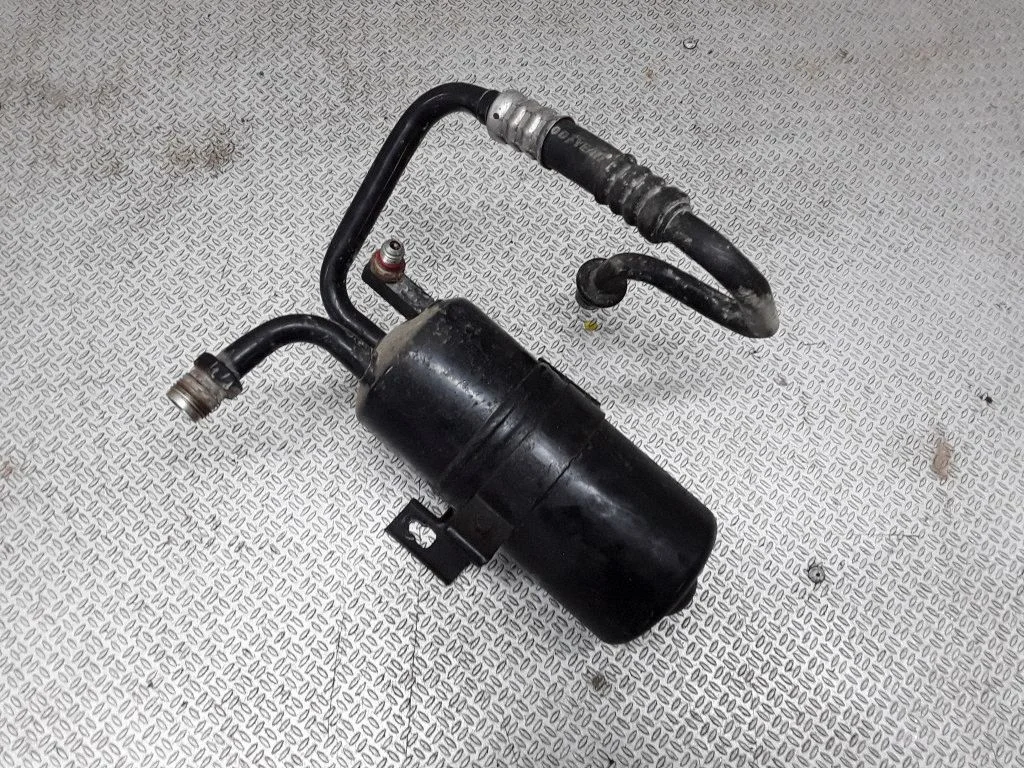 Air conditioning (A/C) air dryer