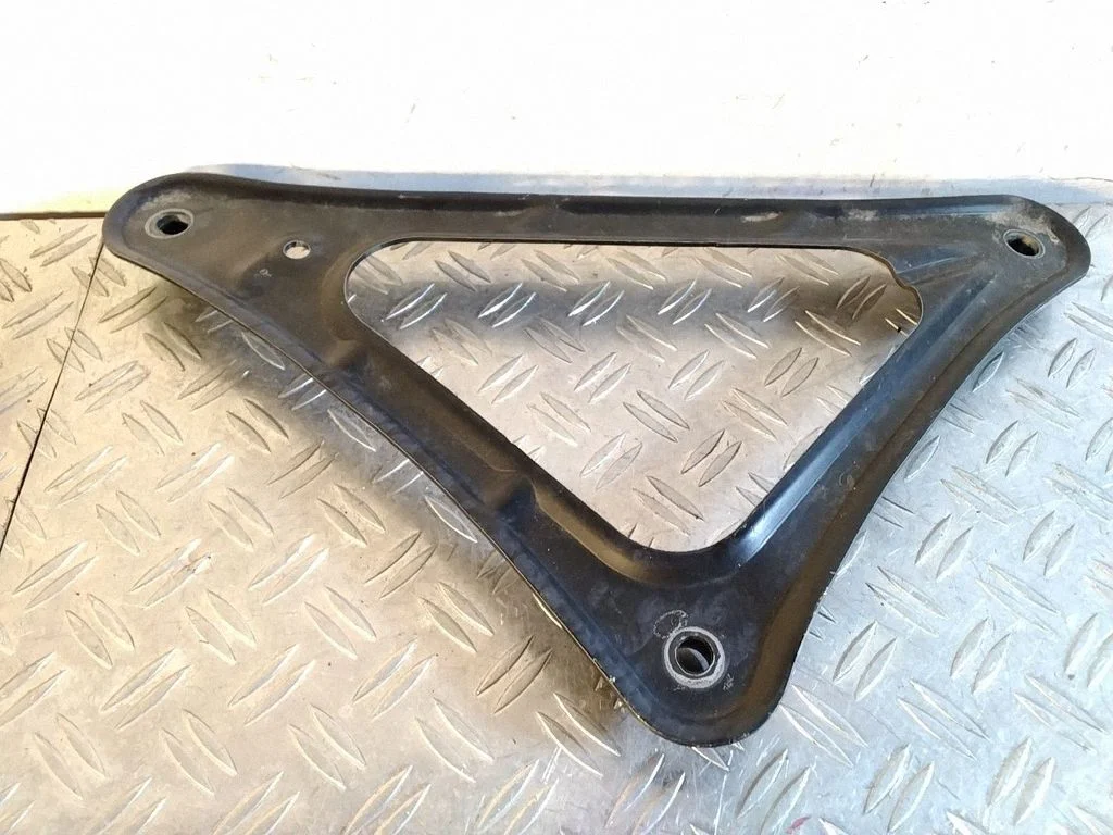 Other front suspension part – Lexus RX 450H (2016-)