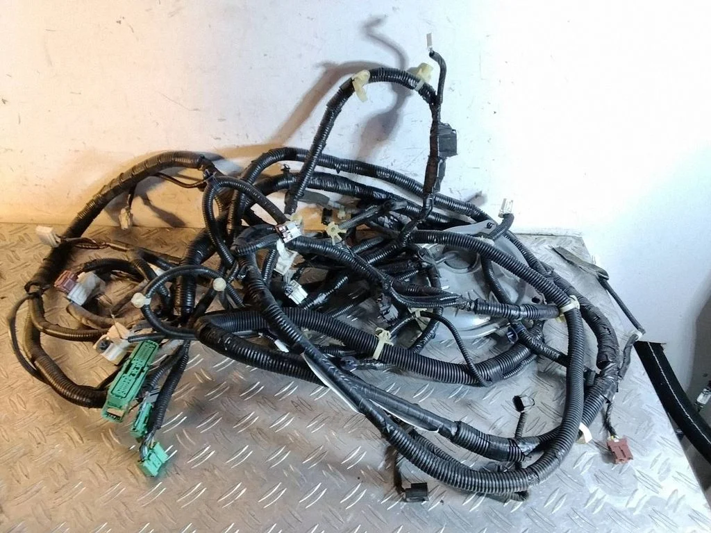 Muud juhtmed / juhtmestik 32140TL0G204
