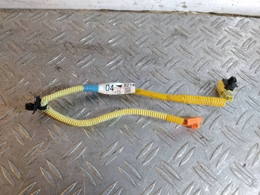 Other wiring loom 8214042040F