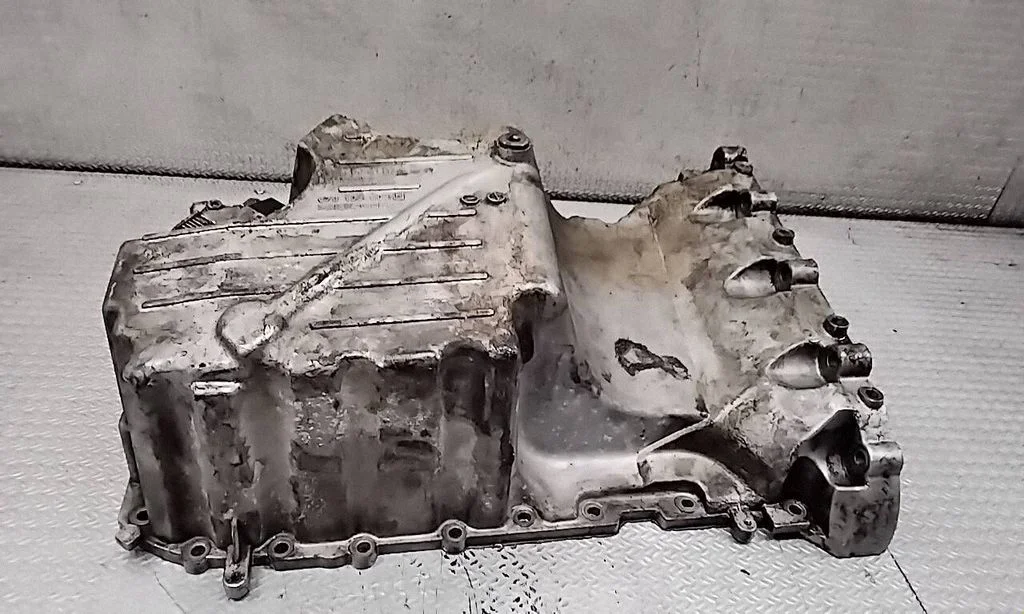 Oil sump 070103603H