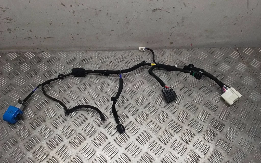 Muud juhtmed / juhtmestik – KIA Niro (2022-)